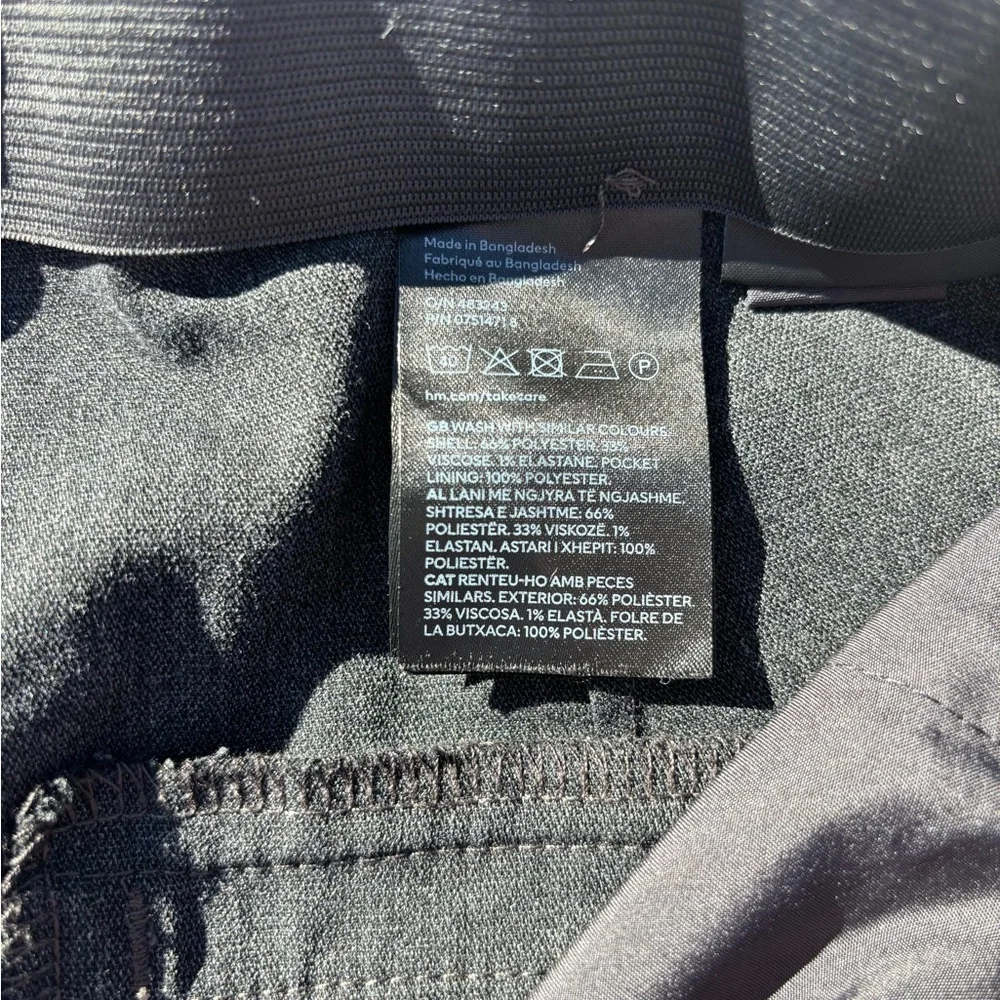 H&M Women’s Dark Grey Dress Pants - Picture 6 of 6
